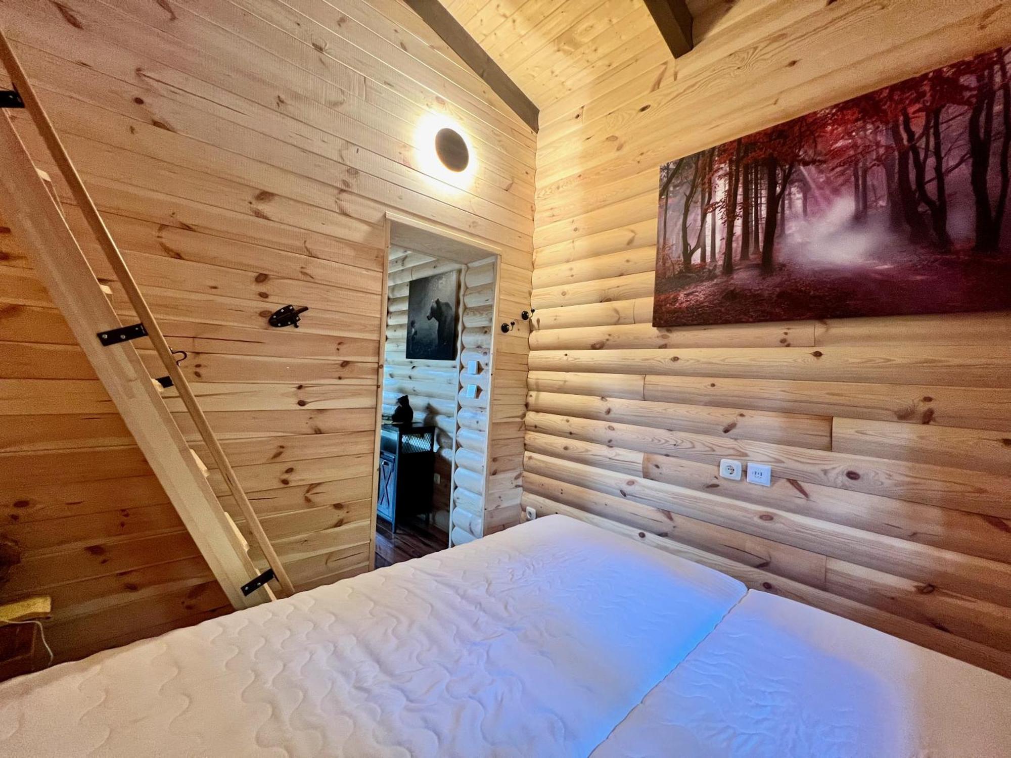 Holzhaus Baerenhoehle Am Wald Und See Neuruppin Esterno foto